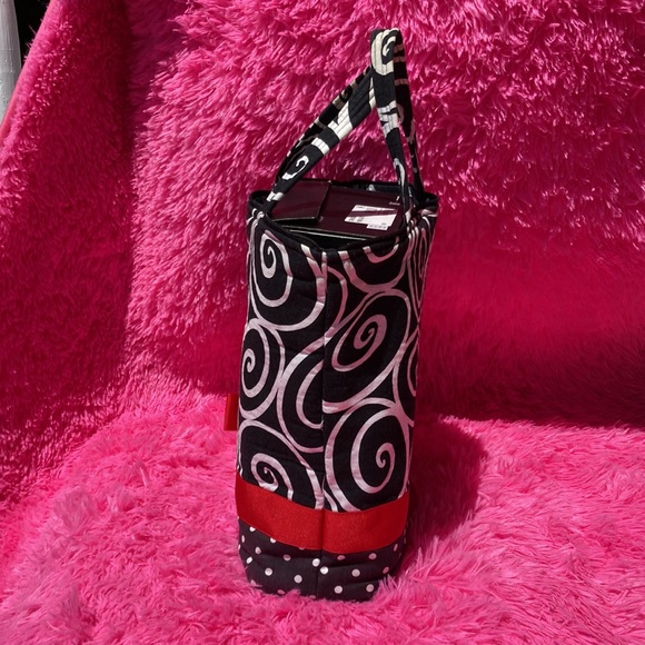 Cheerful funky quilted zipper tote red/black/white w/bow. - Picture 4 of 8
